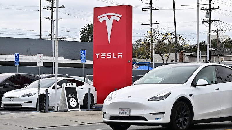 Tesla vào Việt Nam, lập công ty vốn 3 triệu USD Tesla vào Việt Nam, lập công ty vốn 3 triệu USD