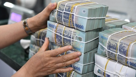 Thu ngân sách vượt 2 triệu tỷ đồng sau 8 tháng