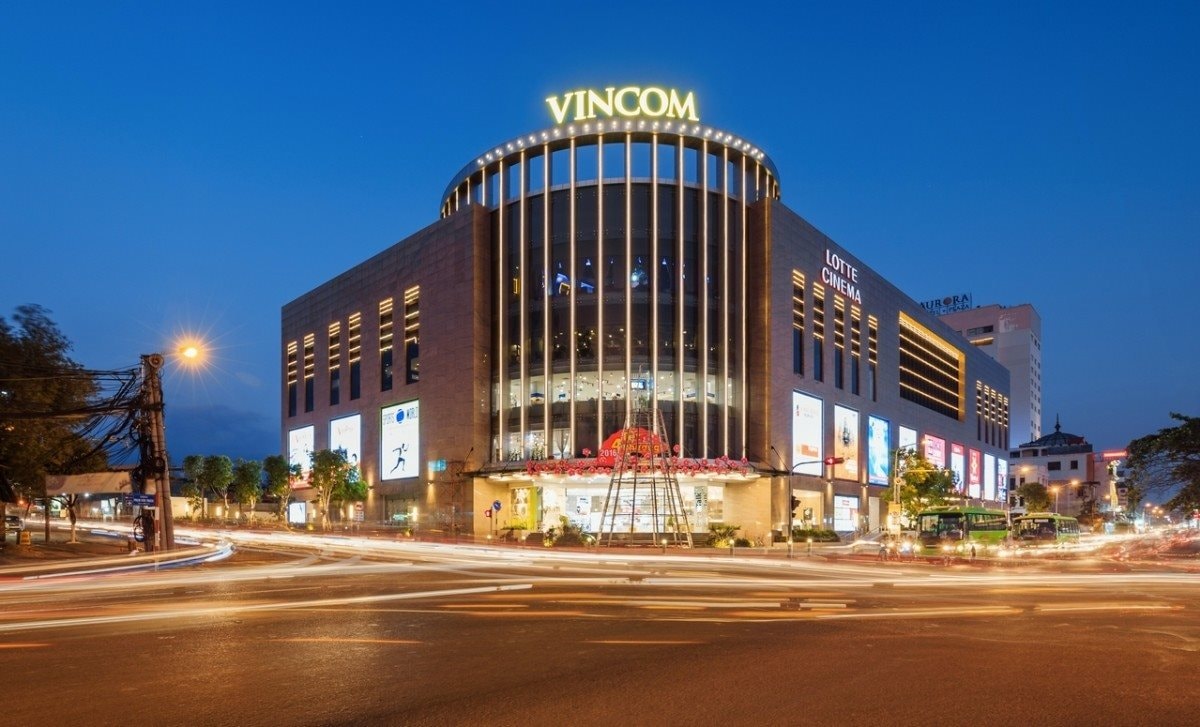 SSI: Vincom Retail đặt cọc 5.500 tỷ đồng mua đất tại Vinhomes Royal Island và Vinhomes Golden Avenue