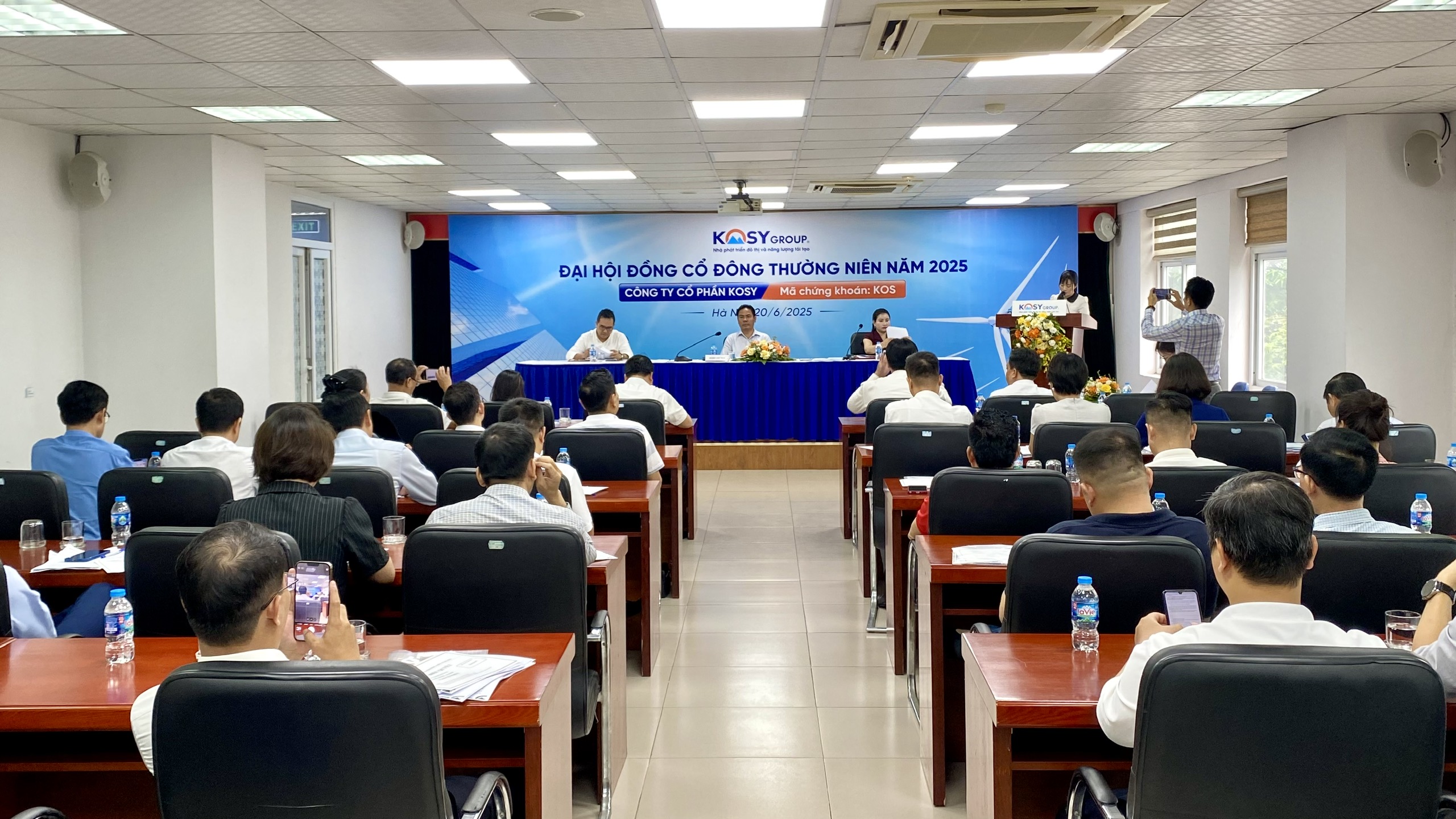 AGM 2025 KOS: 76 cổ đông tham dự, đại diện 91% cổ phần